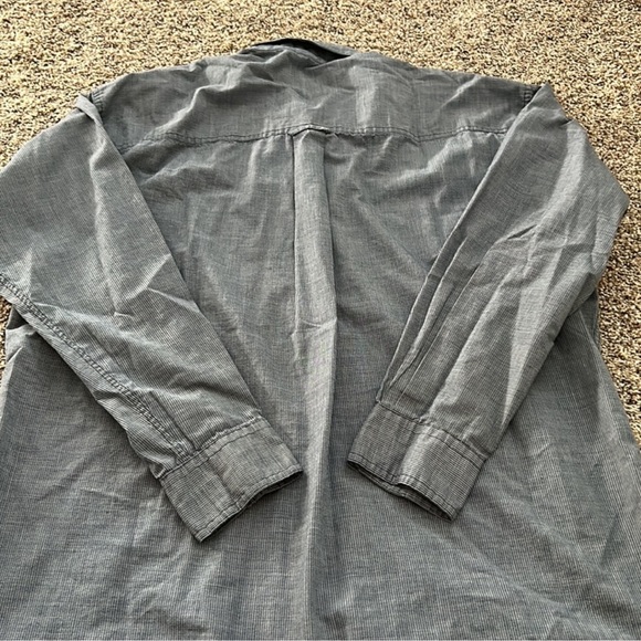 Men's Button Down - Picture 4 of 4